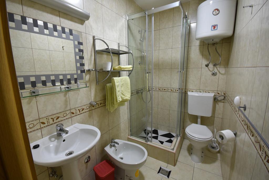 הרצג-נובי Apartmani Bozinovic מראה חיצוני תמונה